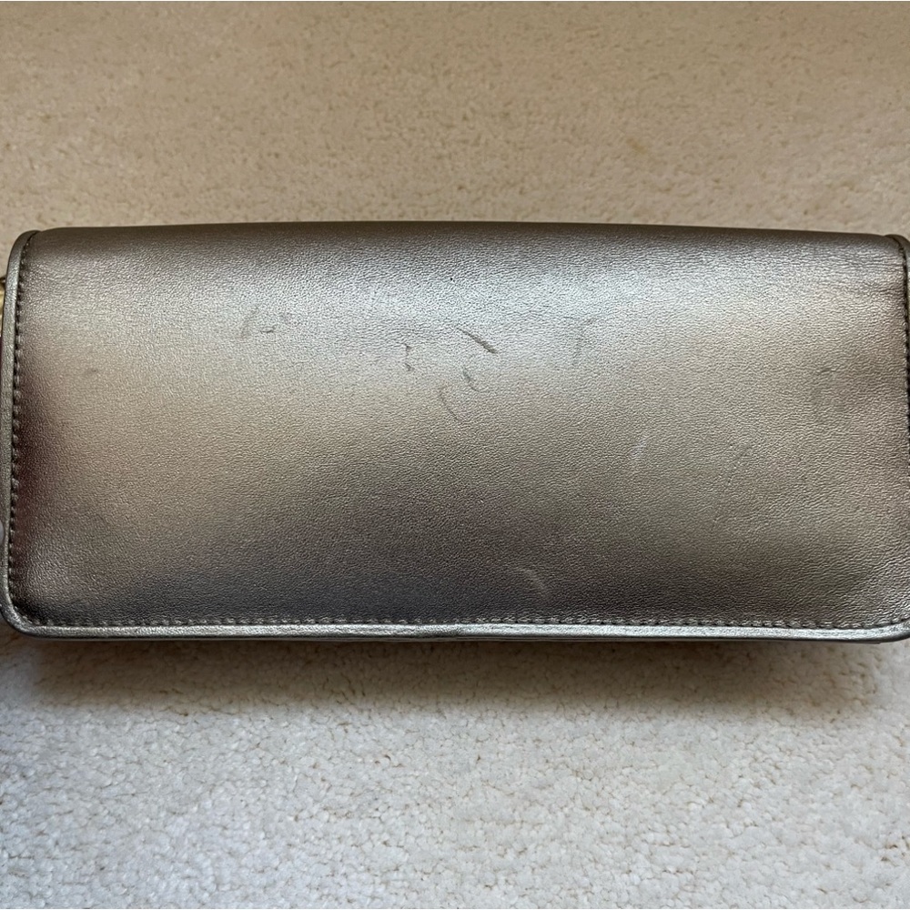 Ann Taylor Leather Handbag/Clutch Gold Chain With Mother Of Pearl Discs - Picture 6 of 15